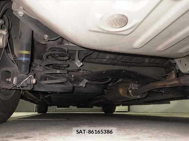 Toyota NOAH 2015 8706429-7