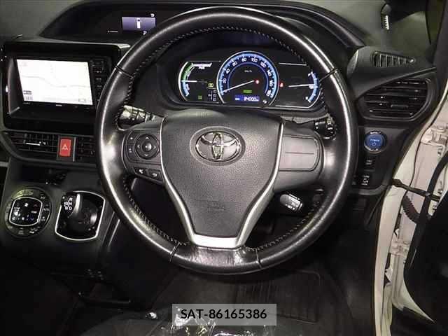 Toyota NOAH 2015 8706429-8