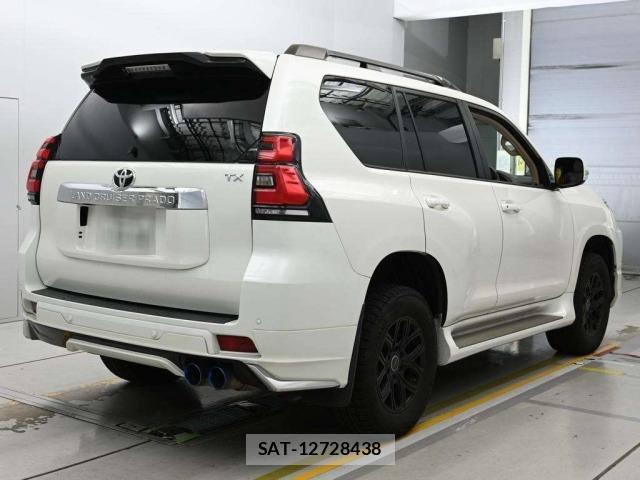 Toyota LAND CRUISER PRADO 2023 8906783-1