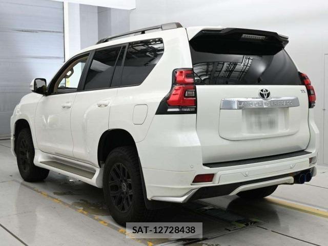 Toyota LAND CRUISER PRADO 2023 8906783-6