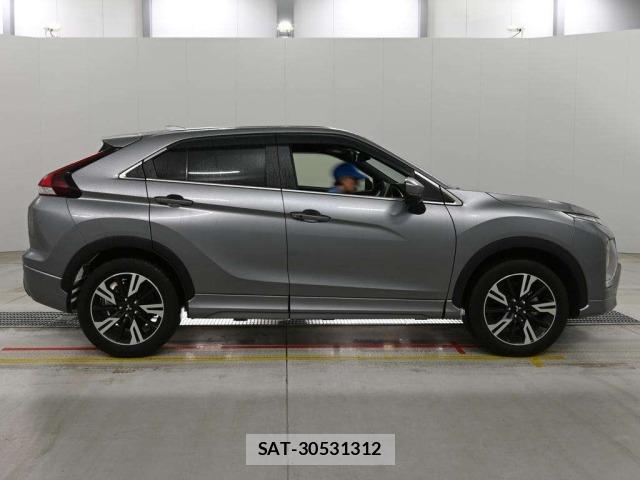 Mitsubishi ECLIPSE CROSS 2024 8854354-3
