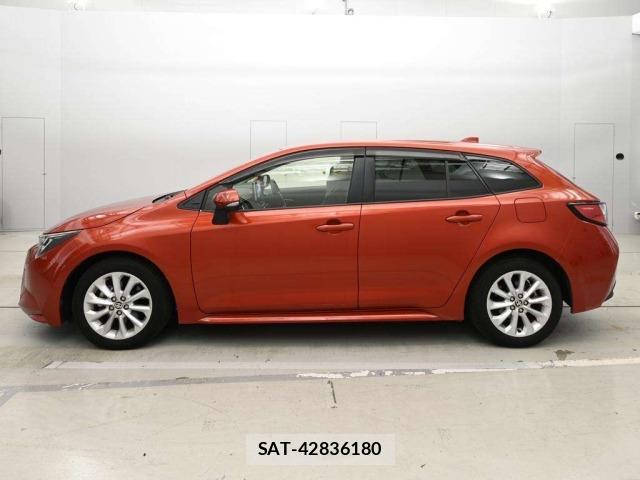 Toyota COROLLA TOURING 2020 8692772-4