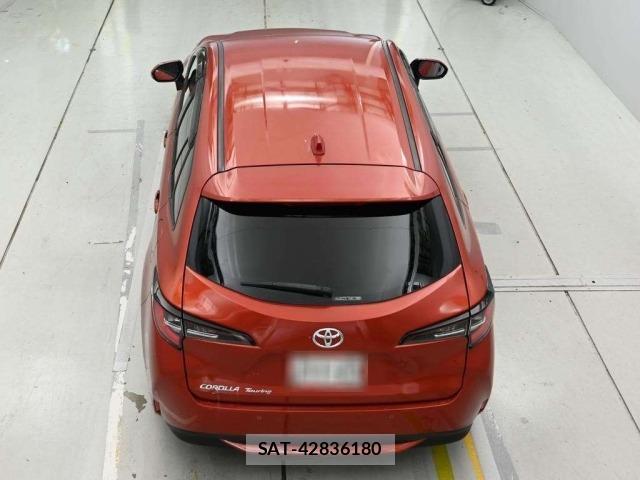 Toyota COROLLA TOURING 2020 8692772-8