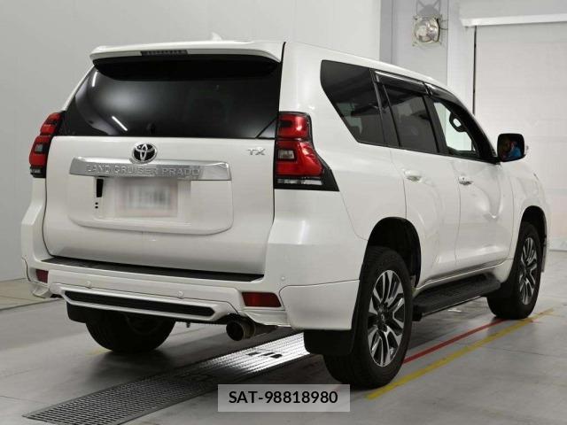 Toyota LAND CRUISER PRADO 2022 8716659-1