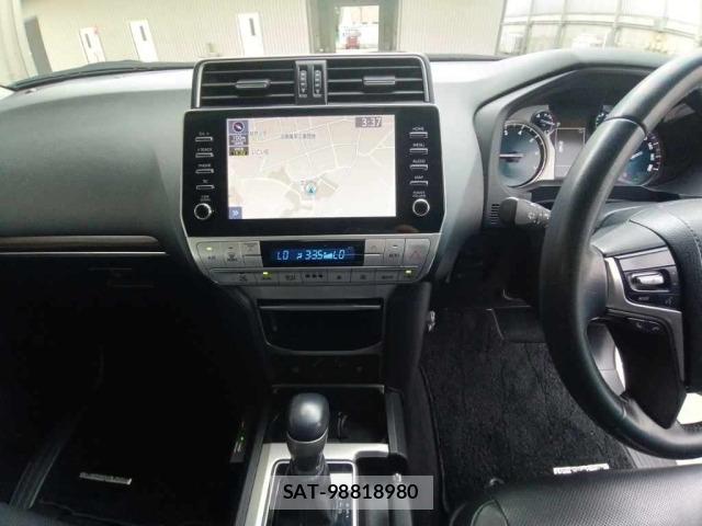 Toyota LAND CRUISER PRADO 2022 8716659-11
