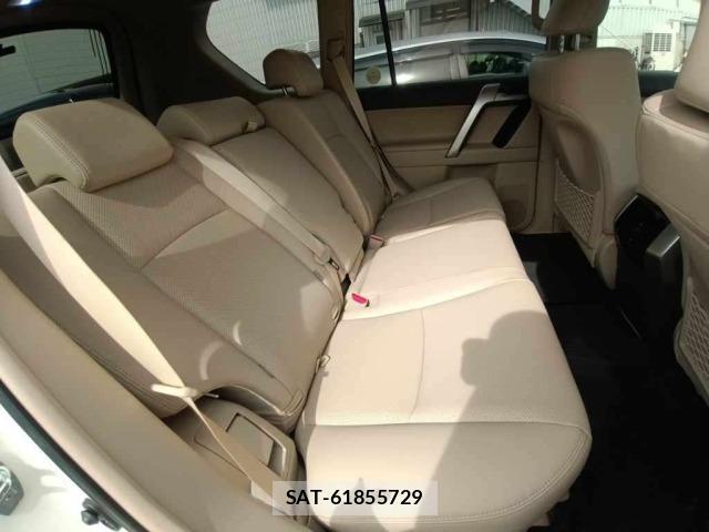 Toyota LAND CRUISER PRADO 2022 8716660-12