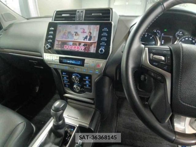 Toyota LAND CRUISER PRADO 2020 8716661-11