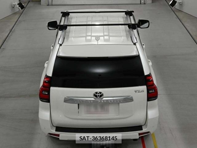 Toyota LAND CRUISER PRADO 2020 8716661-8