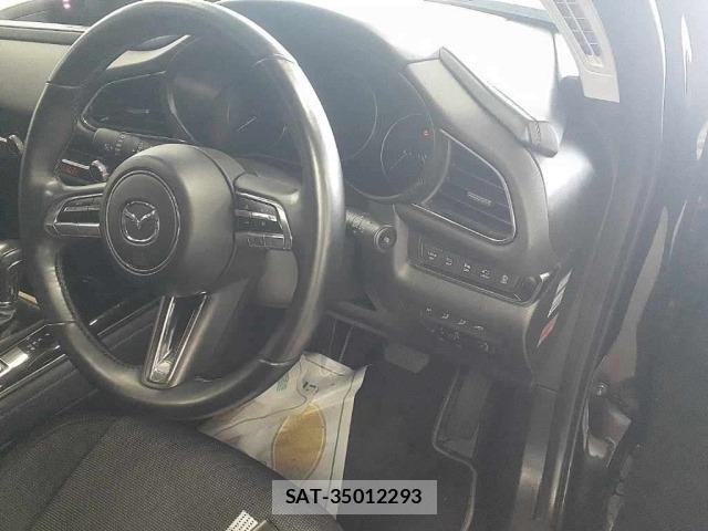Mazda CX-30 2023 8825610-9