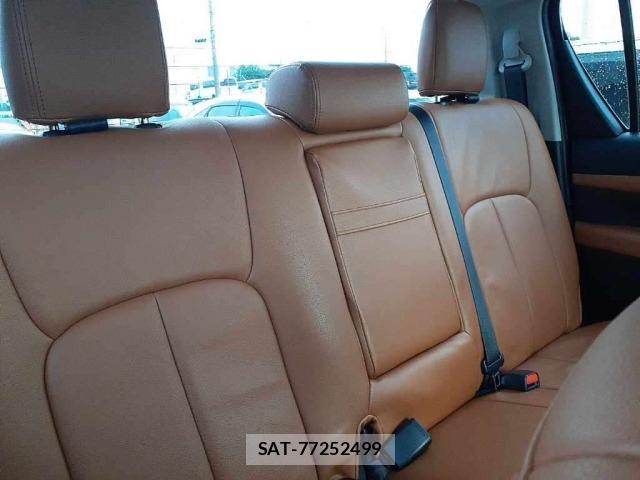 Toyota HILUX 2021 8682801-11