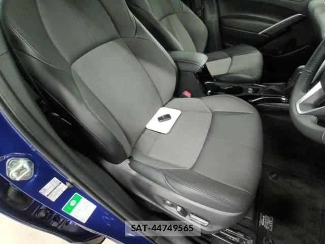 Toyota COROLLA CROSS 2023 8809663-10