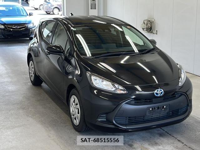 Toyota AQUA 2023 8682961-4