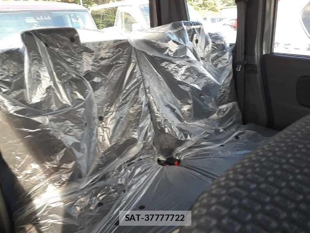 Suzuki EVERY WAGON 2026 8679791-11