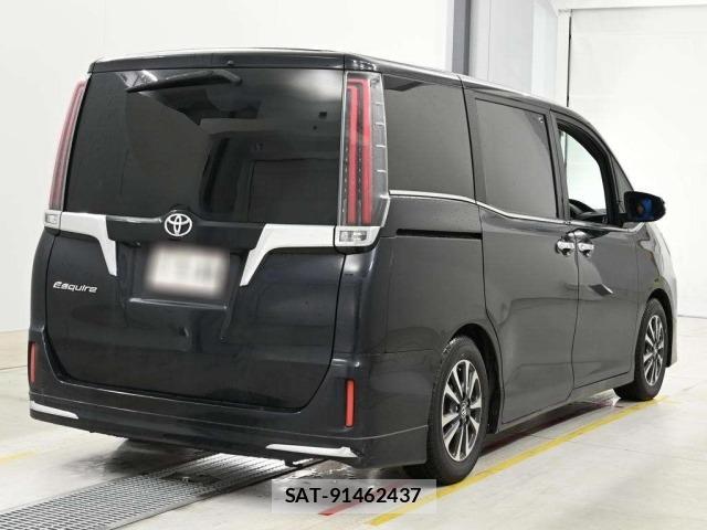 Toyota ESQUIRE 2018 8908388-1