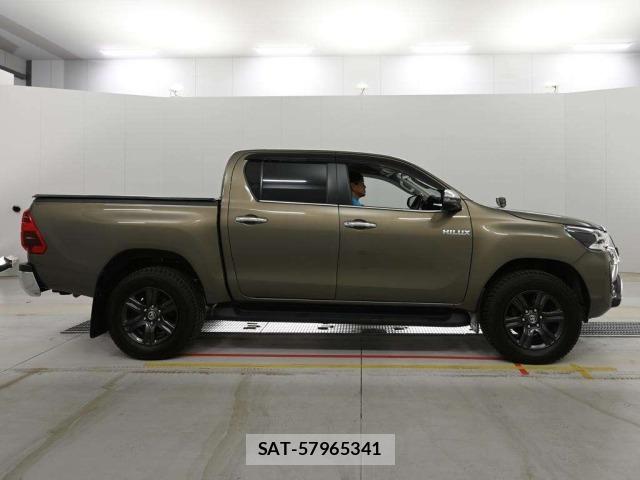 Toyota HILUX 2023 8705093-3