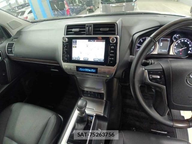 Toyota LAND CRUISER PRADO 2020 8716662-11