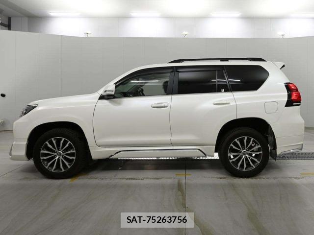 Toyota LAND CRUISER PRADO 2020 8716662-4
