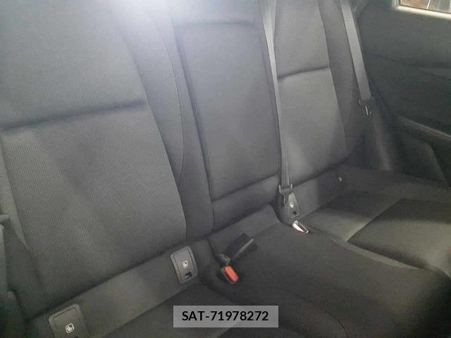 Mazda CX-30 2022 8825611-11