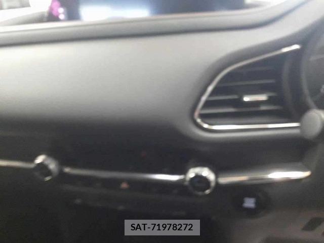 Mazda CX-30 2022 8825611-12