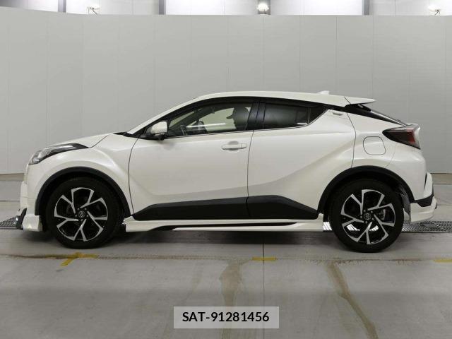 Toyota C-HR 2017 8707825-4