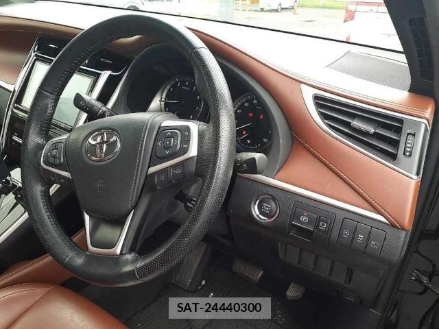 Toyota HARRIER 2018 8936045-9