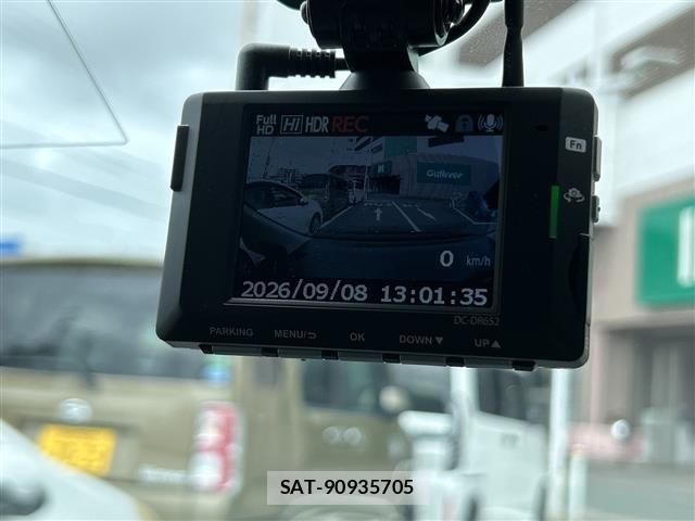 Toyota PIXIS EPOCH 2021 8838198-11