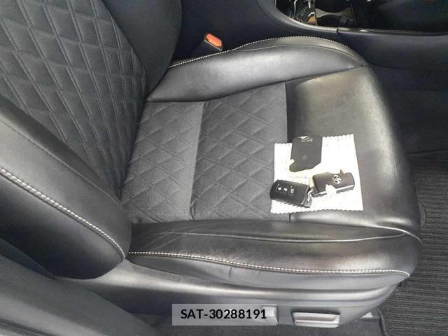 Toyota HARRIER 2018 8936046-10