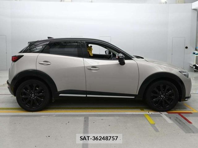 Mazda CX-3 2023 8900578-3
