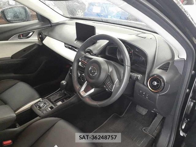 Mazda CX-3 2023 8900578-9