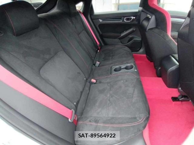 Honda CIVIC 2024 8677532-12