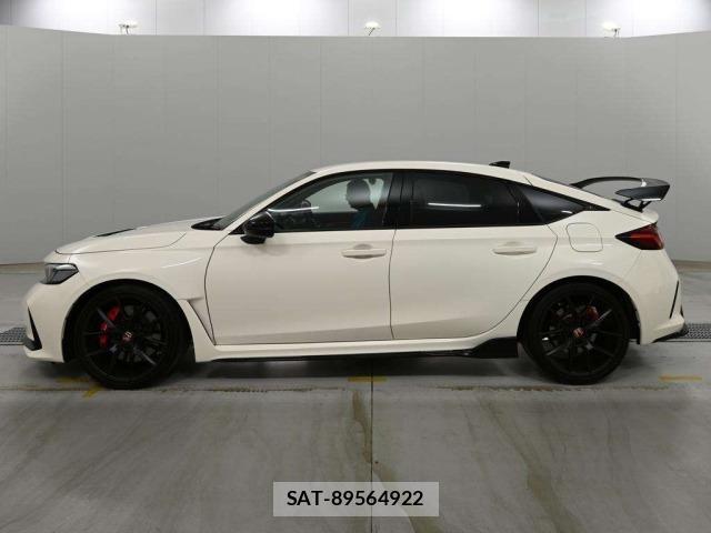 Honda CIVIC 2024 8677532-4