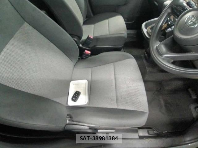 Toyota SIENTA 2023 8902834-10