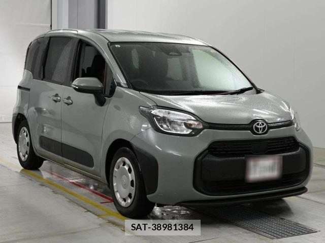 Toyota SIENTA 2023 8902834-5