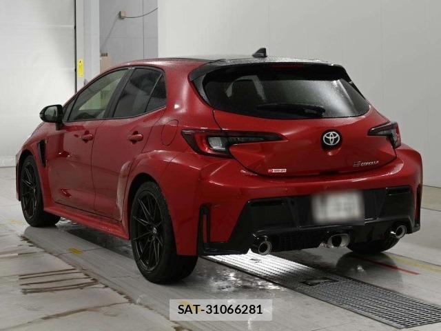 Toyota COROLLA 2026 8907015-6