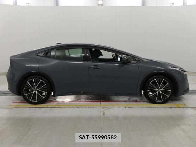 Toyota PRIUS 2024 8911263-3