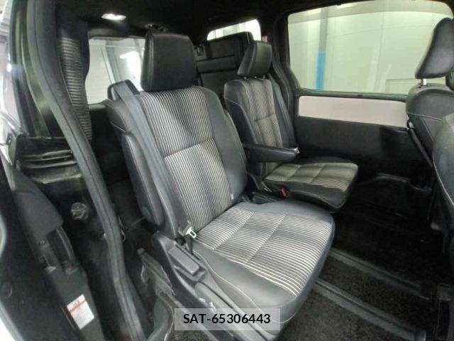 Toyota NOAH 2021 8683157-12