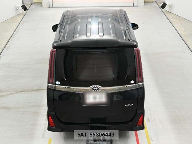 Toyota NOAH 2021 8683157-8