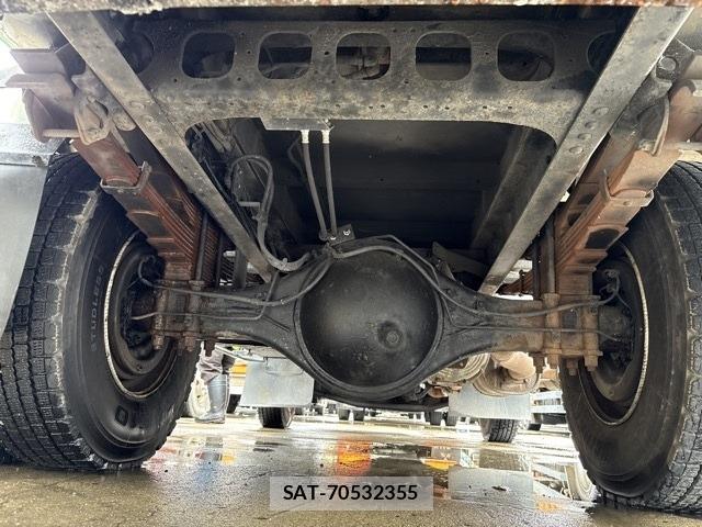 Isuzu FORWARD 2005 8823617-14