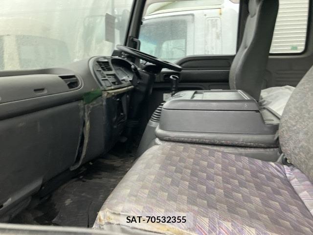 Isuzu FORWARD 2005 8823617-5