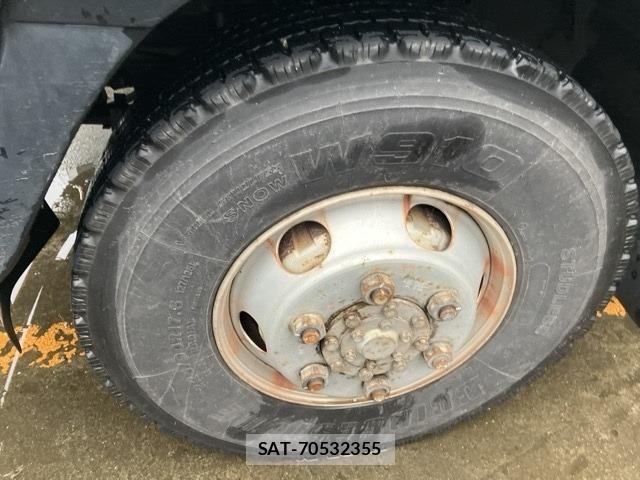 Isuzu FORWARD 2005 8823617-8