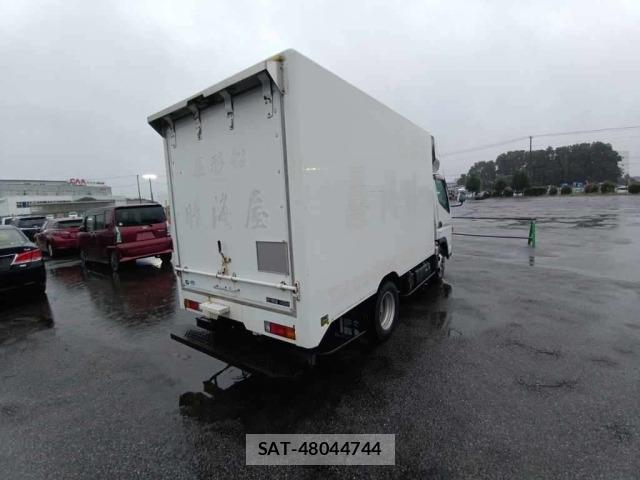 Mitsubishi CANTER 2015 8800734-1