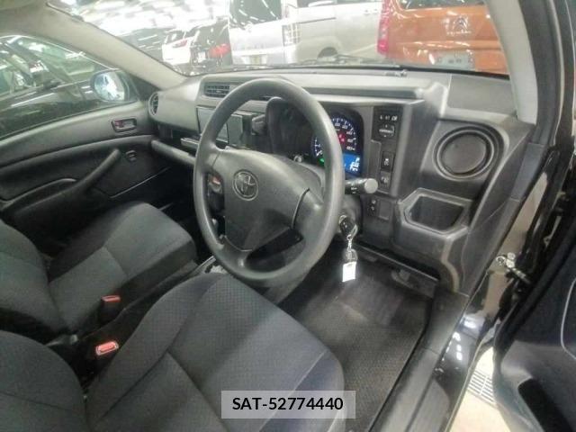 Toyota PROBOX VAN 2024 8684860-9