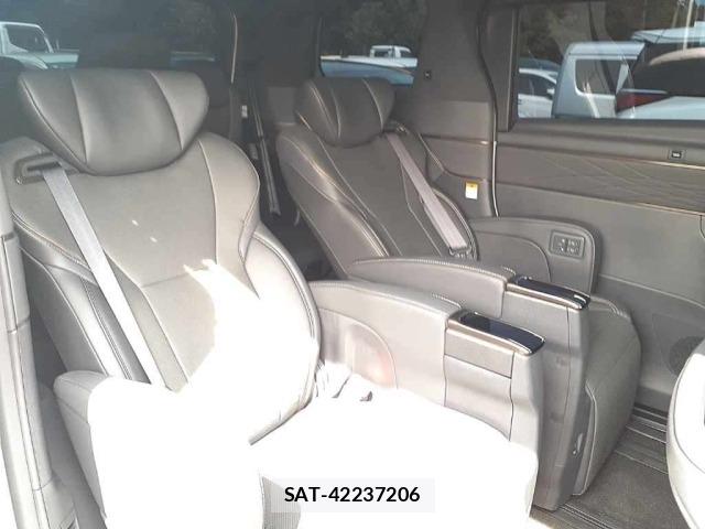 Toyota ALPHARD 2024 8906282-11