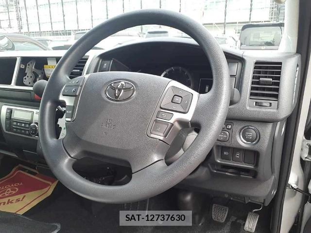 Toyota HIACE WAGON 2025 8915126-9