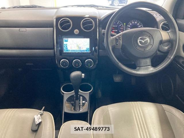 Mazda VERISA 2014 8857279-3