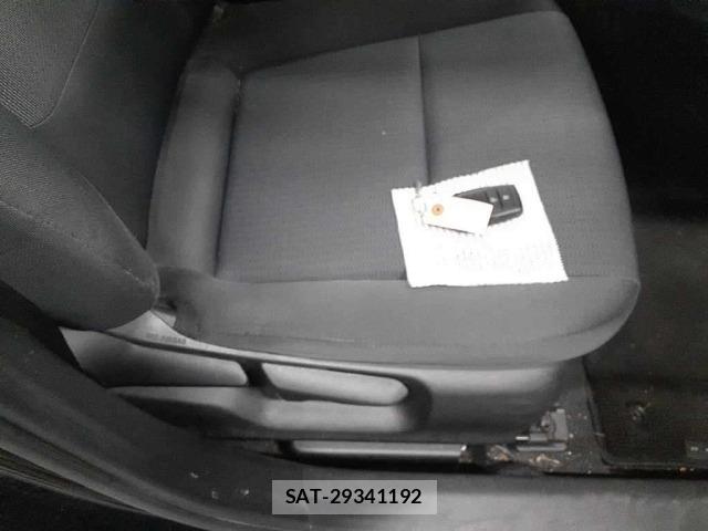 Toyota PRIUS 2023 8691982-10