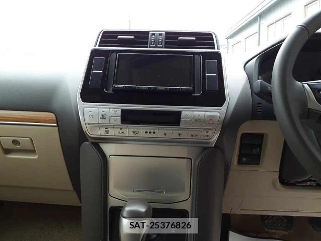 Toyota LAND CRUISER PRADO 2023 8774243-12