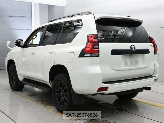 Toyota LAND CRUISER PRADO 2023 8774243-6