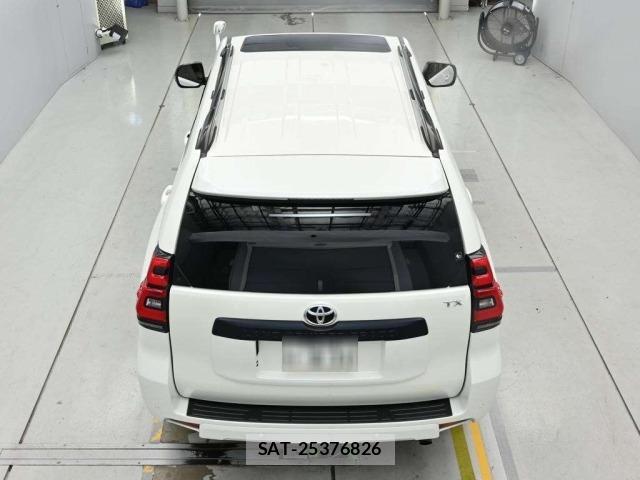 Toyota LAND CRUISER PRADO 2023 8774243-8