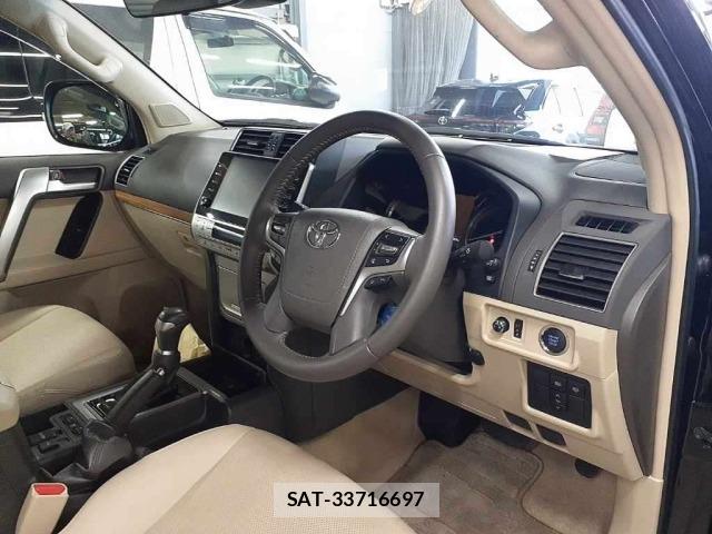 Toyota LAND CRUISER PRADO 2023 8906796-9
